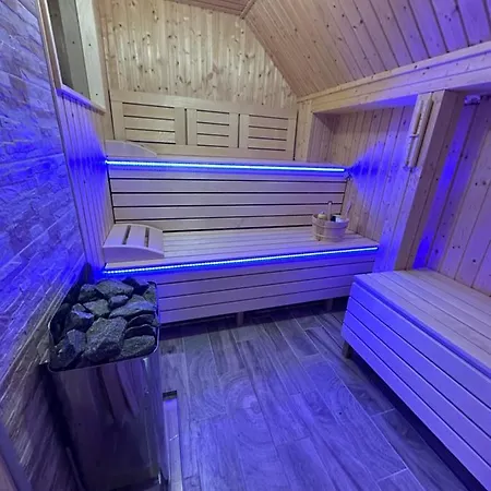 Farkas Apartment